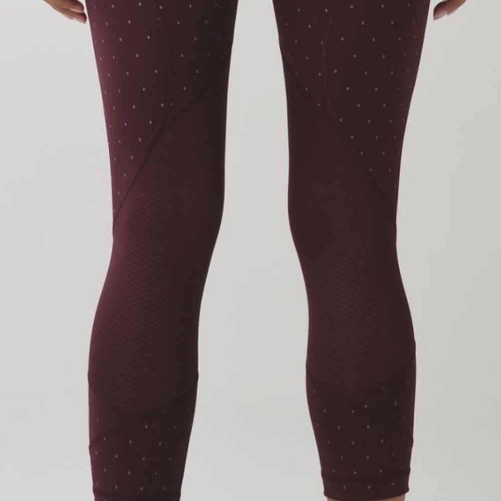 159. Lululemon Special Edition: *Nightfall Reflective Pace Rival Crop Bordeaux - Picture 3 of 12